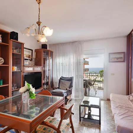 Apartment Primera Linea De Mar Malgrat de Mar