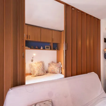 Primera Linea De Mar Apartment *